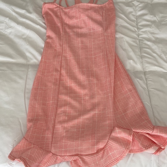 Pink & Black Lucy in the Sky dresses - Picture 4 of 5